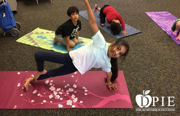 yoga lead photo